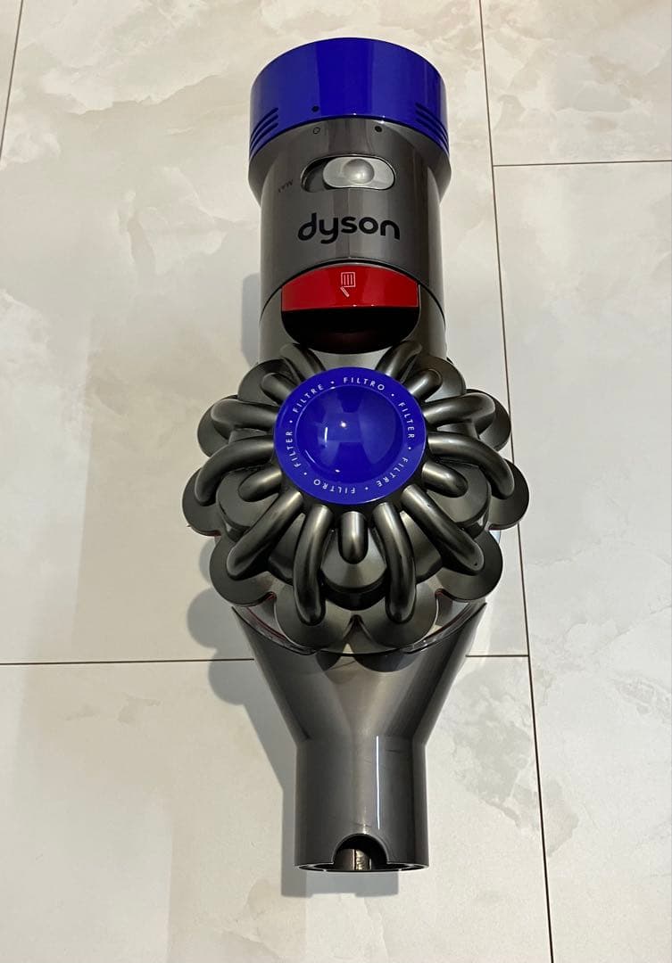 Dyson V8 コードレス掃除機 シルバー/ブルー/レッド