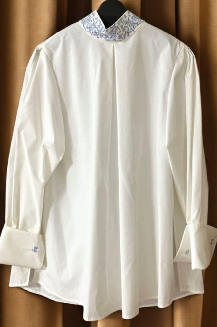 デレス Valentina blooming embroidery blouse