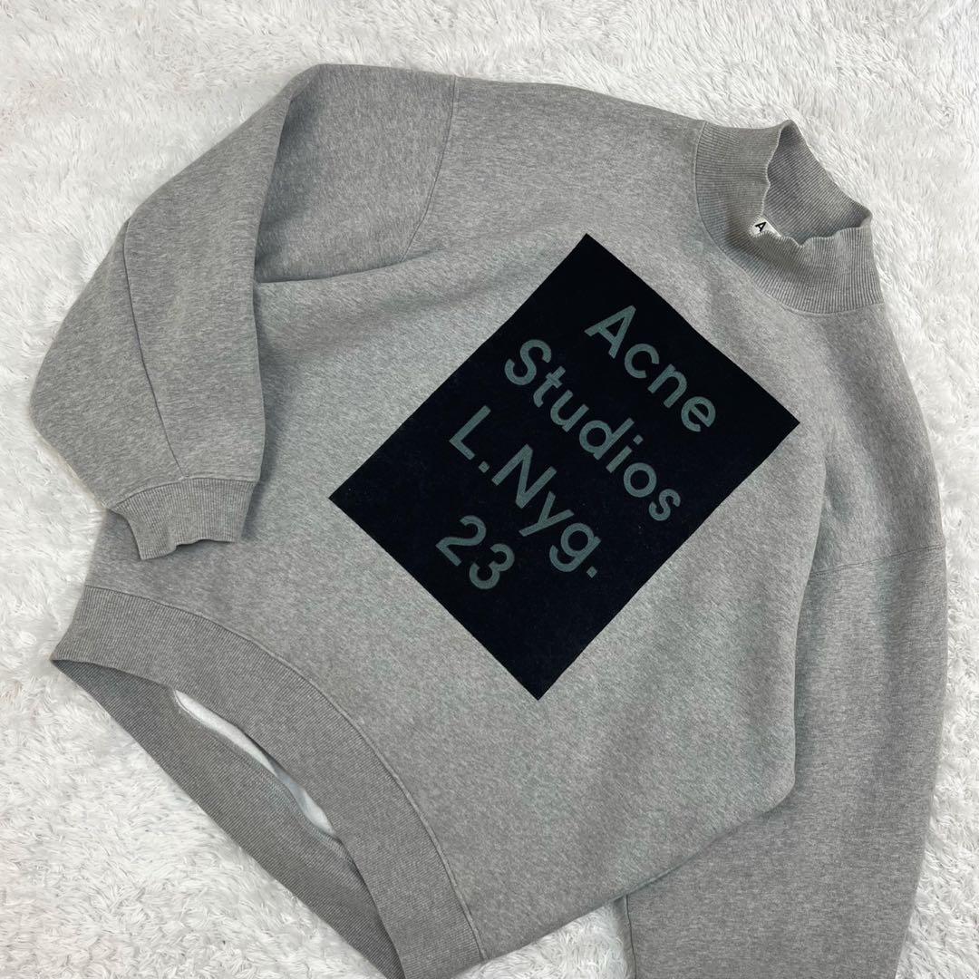 5221【超人気モデル】アクネストゥディオズ☆ビッグロゴ入りスウェット 定番色