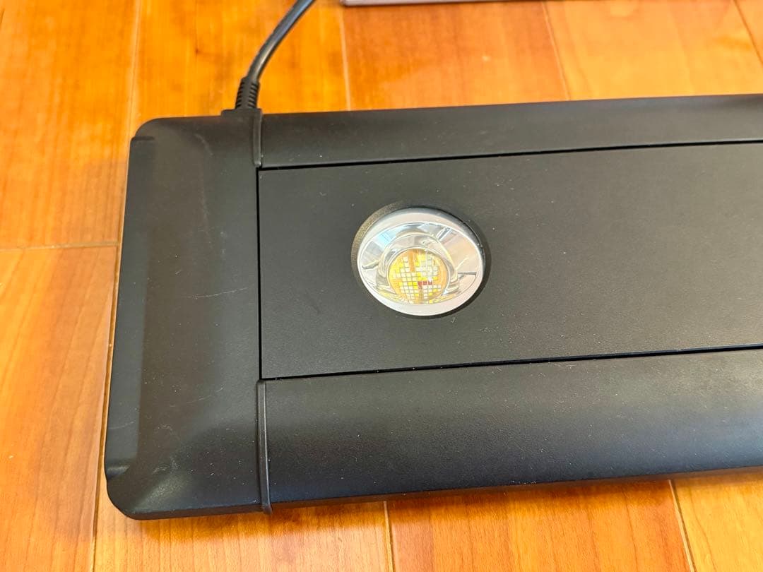 Kessil AP700 アクアリウムライト 本体　マウンティングアームセット