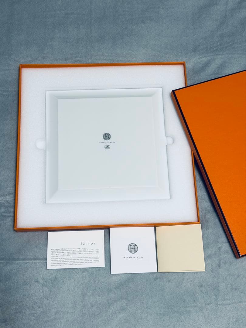 m*a様 【新品未使用品】HERMES モザイク プラチナ スクエアプレート 2