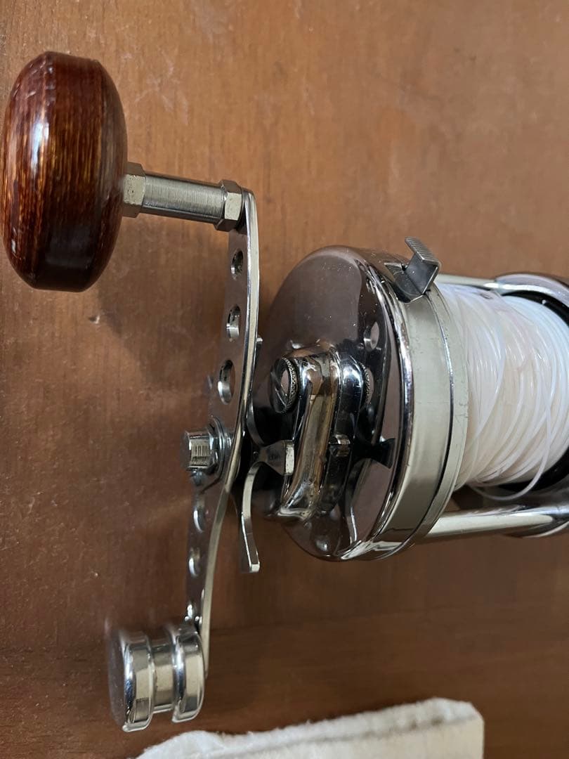 「ABU 9000C Special シノハラパワーハンドル付　美品・格安で‼️」