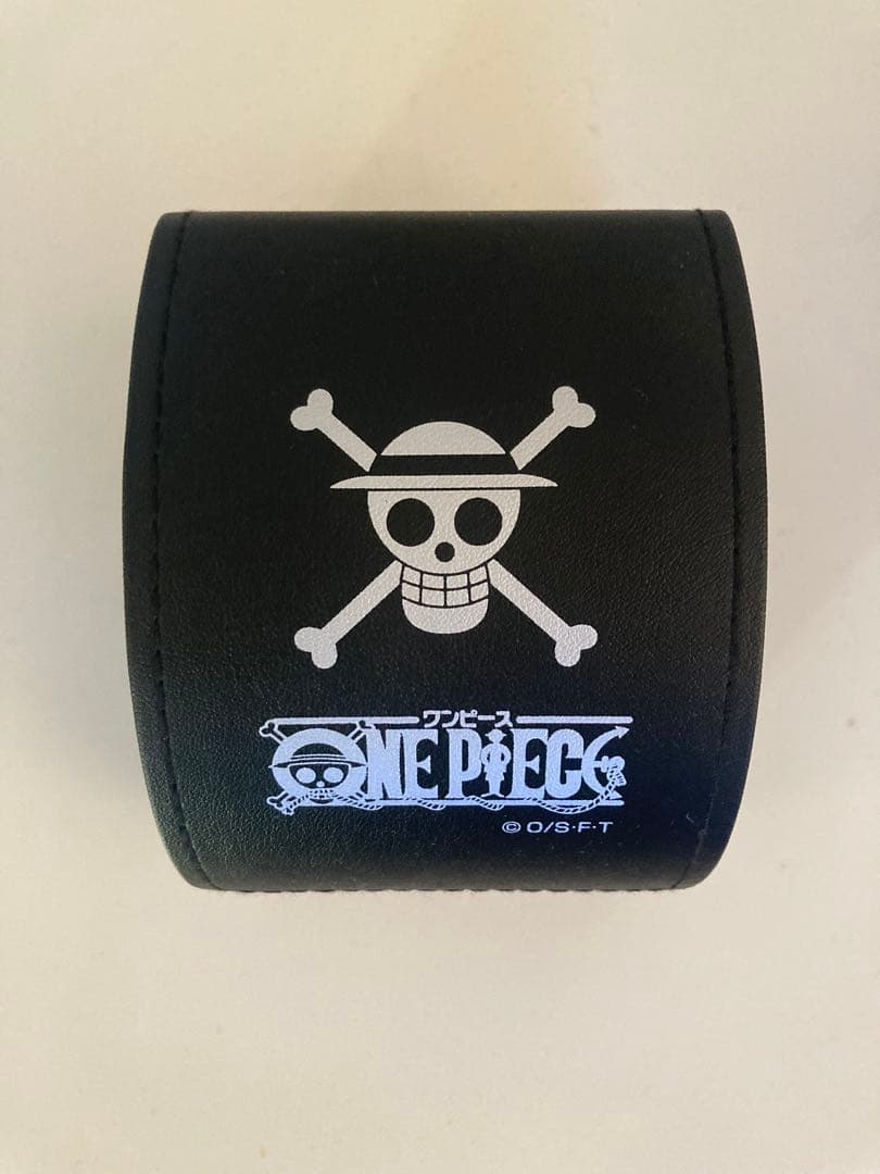 G-SHOCK ワンピースコラボ　ホワイト