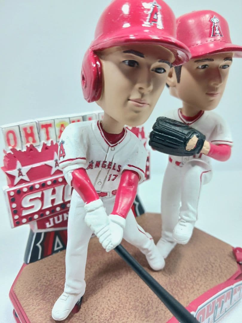 223体限定 大谷翔平 2本塁打 10奪三振　記念 ボブルヘッド バブルヘッド