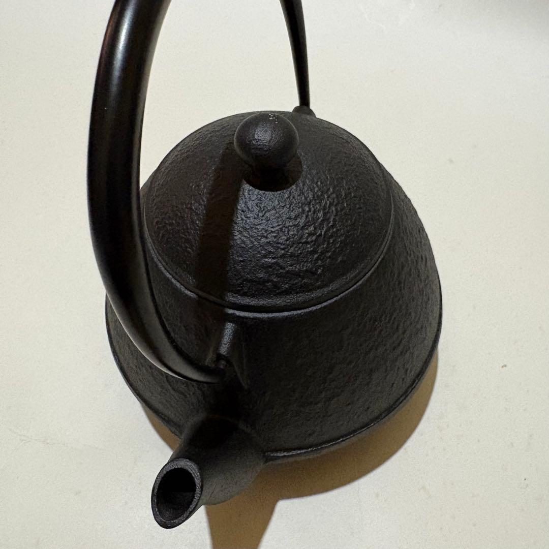 [未使用] oigen 及源 鉄瓶 たまご形 0.55L 盛栄堂 南部鉄器