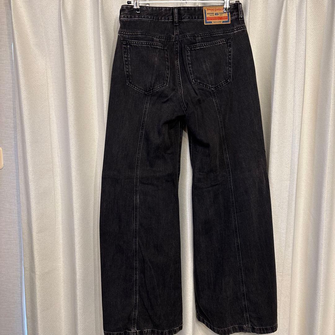 DIESEL ブラック ワイドフレアデニム W28