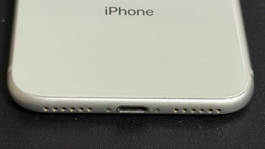 iPhone8 64GB SiMフリー バッテリー最大容量87%