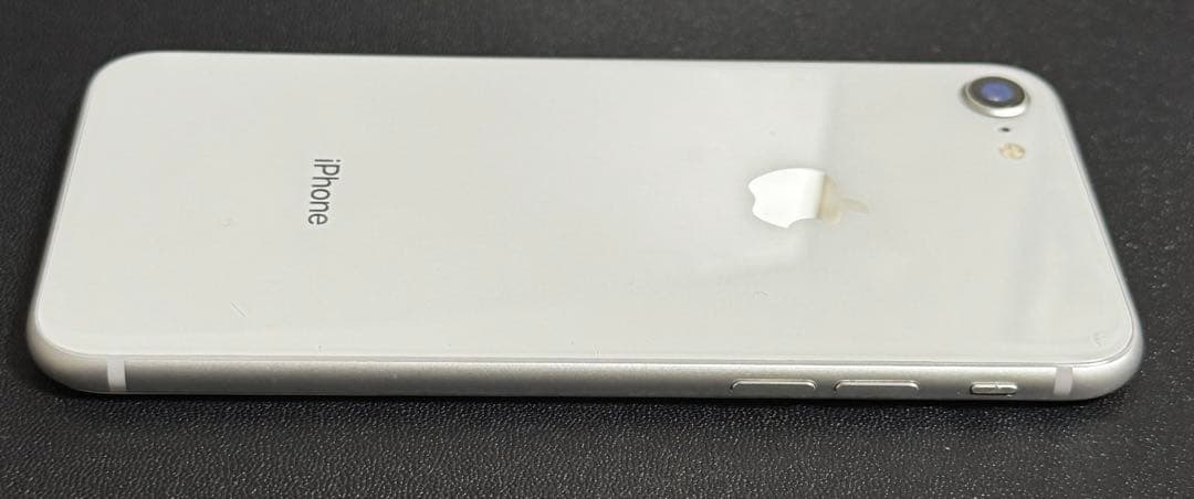iPhone8 64GB SiMフリー バッテリー最大容量87%