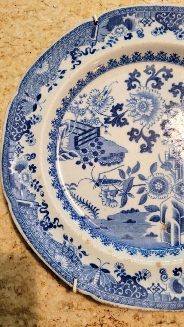 スポードのウィローパターン皿