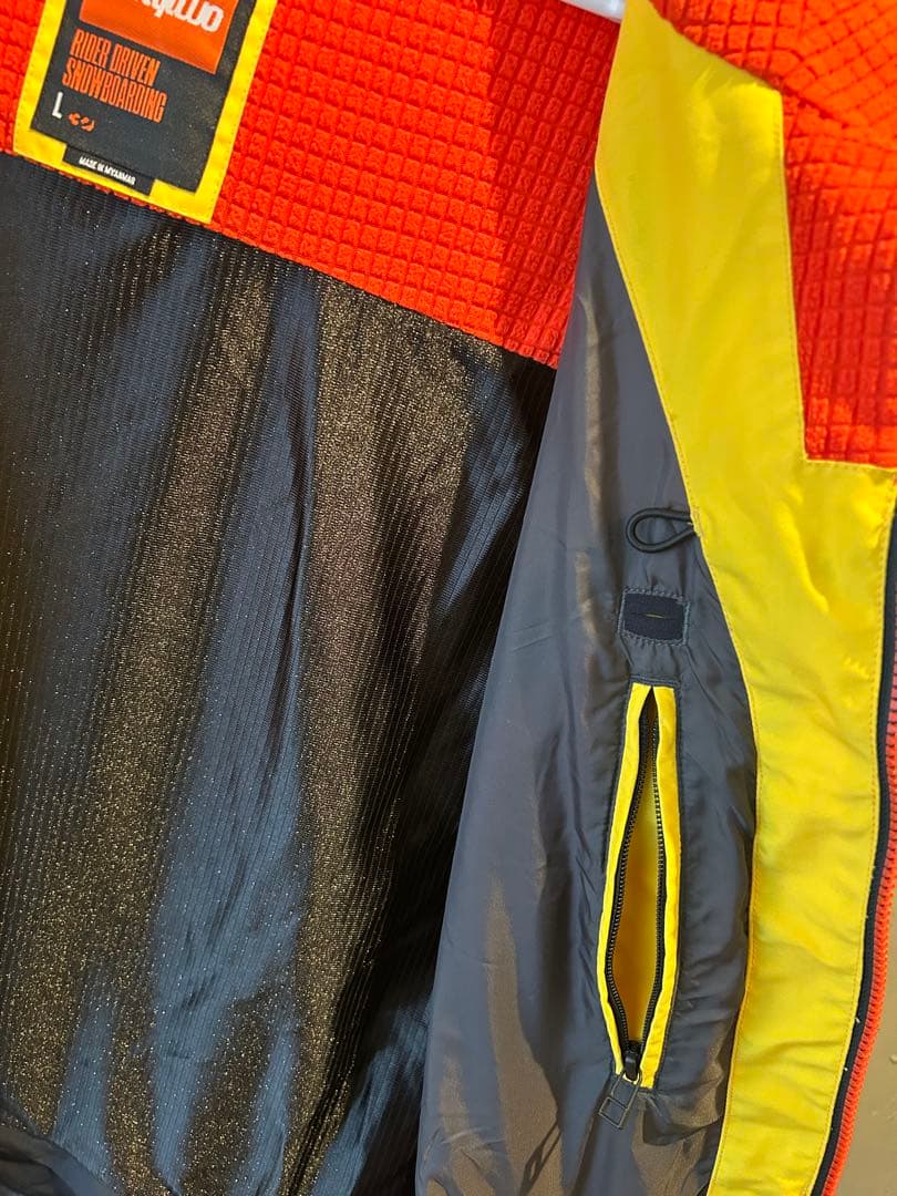 Thirtytwo スノーボードジャケットL 耐水圧20000mm