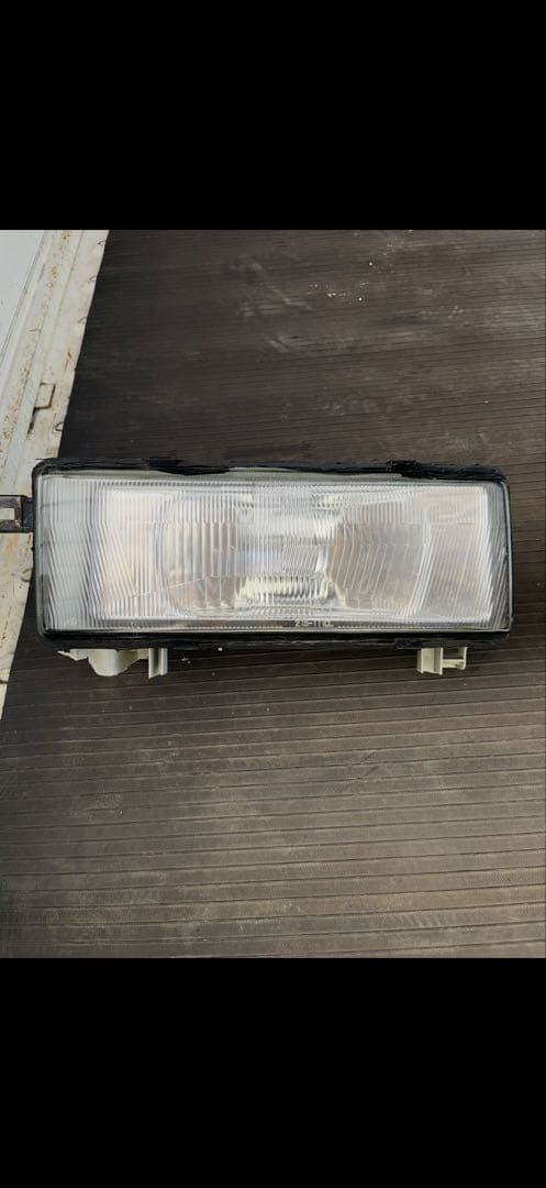 Y30ライト台湾製デコトラレトロ激レア奥目