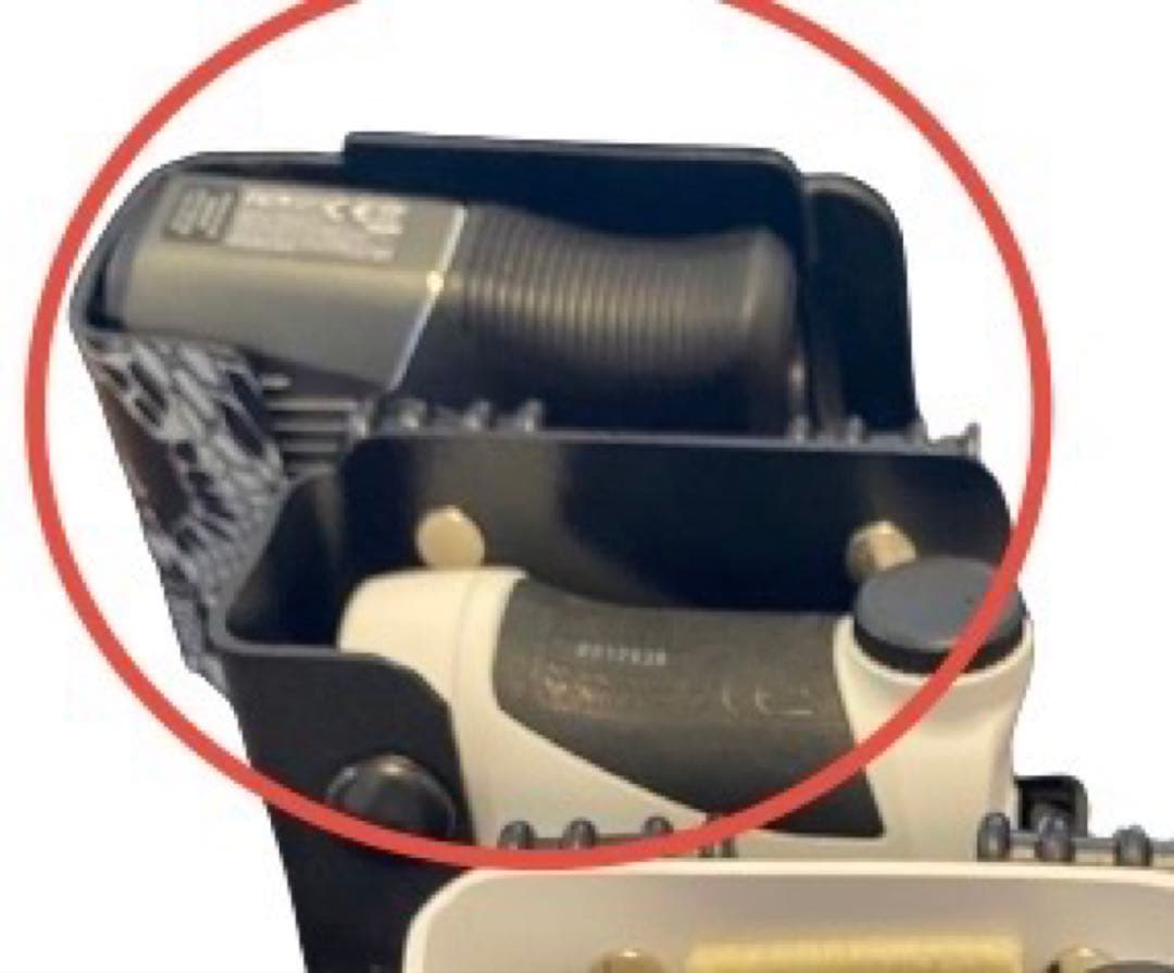 Bushnell ピンシーカーPro XE ゴルフ用距離計　専用ホルダー付き