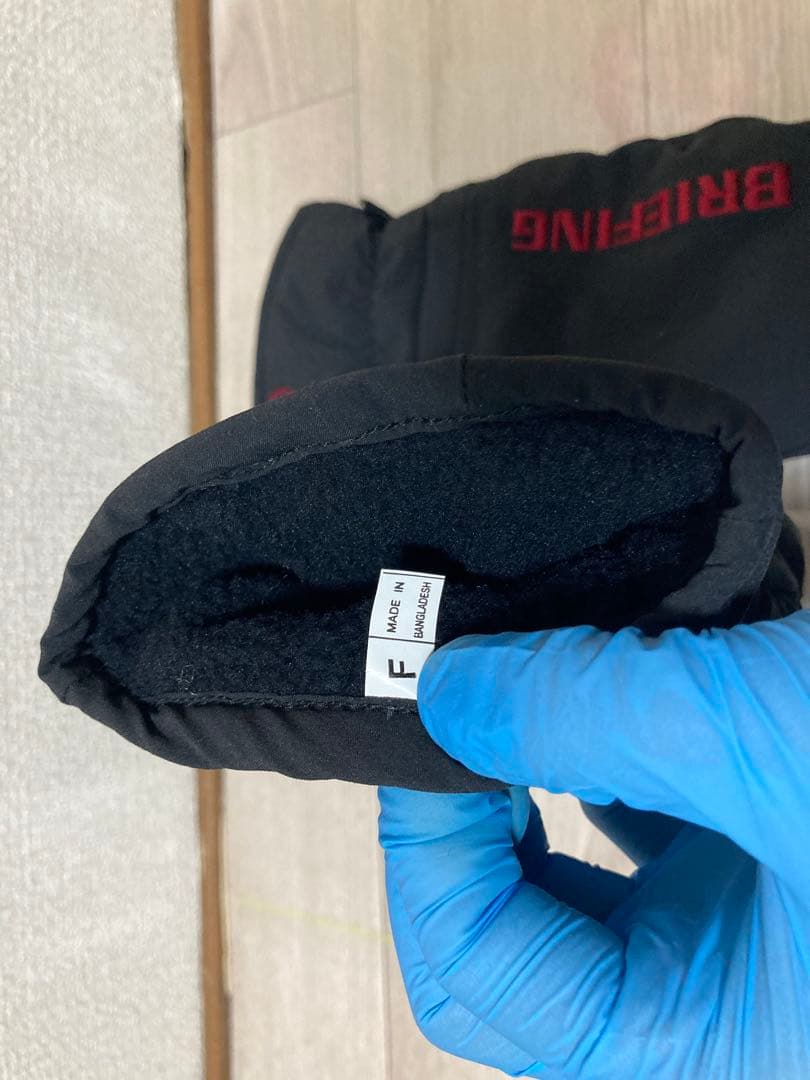 BRIEFING ミトン手袋 黒 カラビナ付き