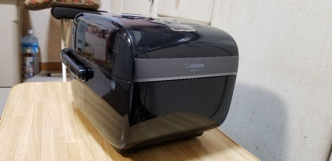 ☆2020年製☆ハイエンドモデル☆炎舞炊き☆象印 圧力IH炊飯器 NW-KB10