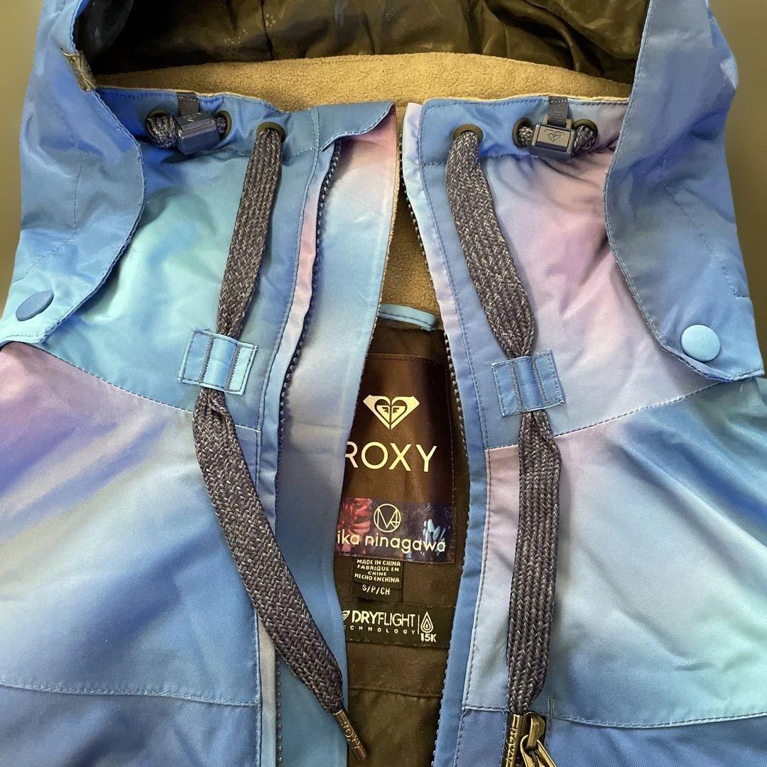 蜷川実花　ROXY 花柄 スキーウェア (女性用) スノーボード　スポーツ