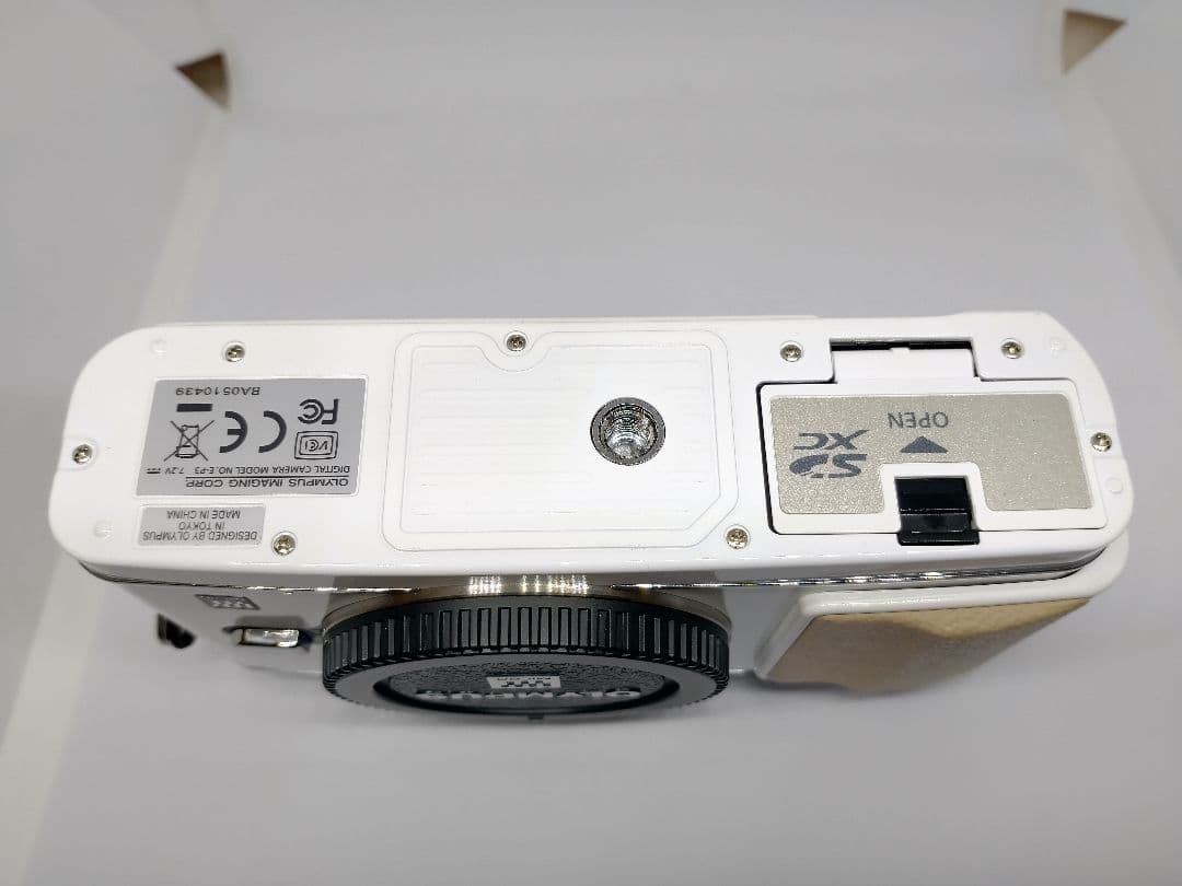 [美品] PEN E-P3 ボディ ホワイト オリンパス