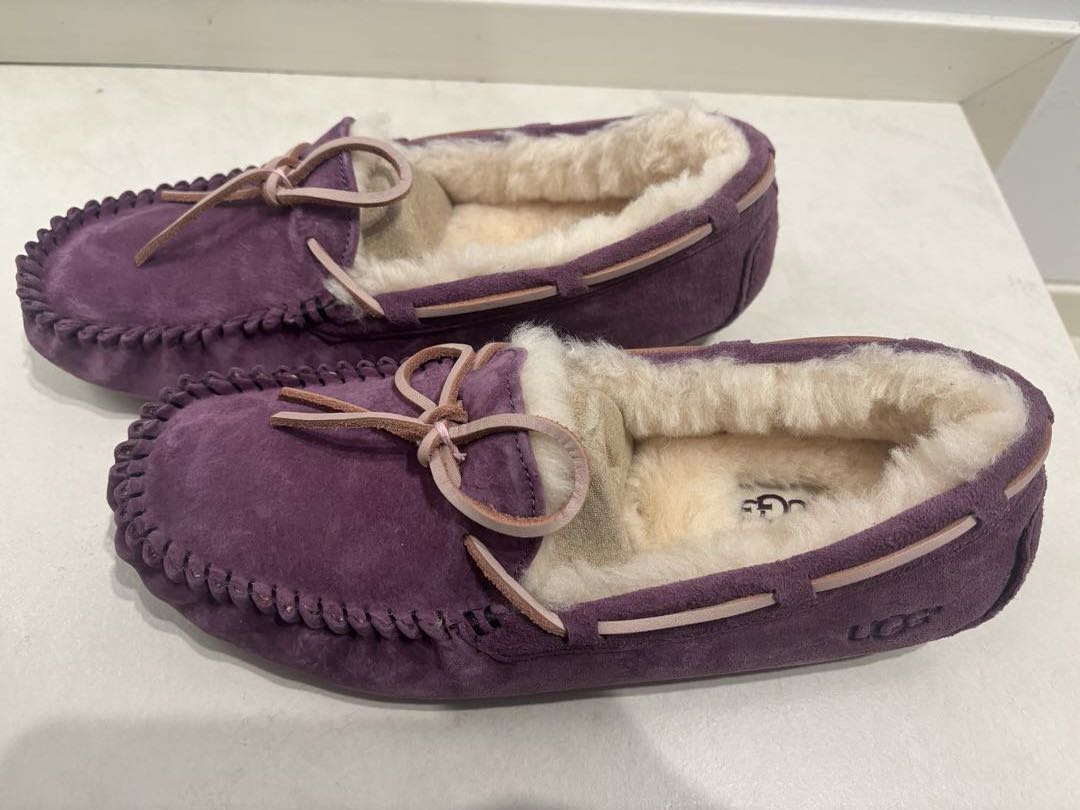 UGG　Dakota ダコタ　モカシン　パープル