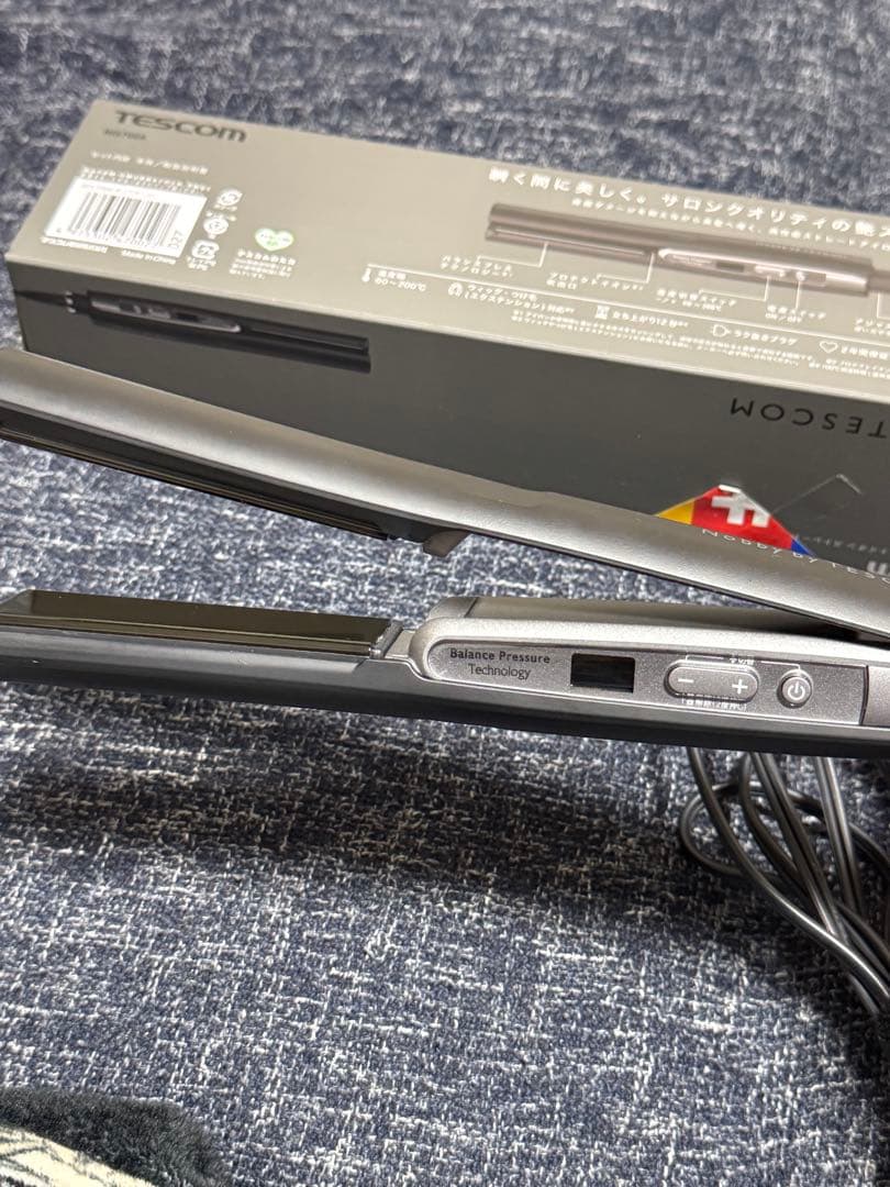 TESCOM スチーム機能付きストレートヘアアイロン