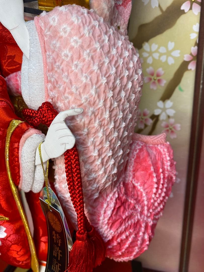 羽子板　立体振袖　ガラスケース１３号・サイズ間口約２９×奥行約２３×高さ約５５㎝