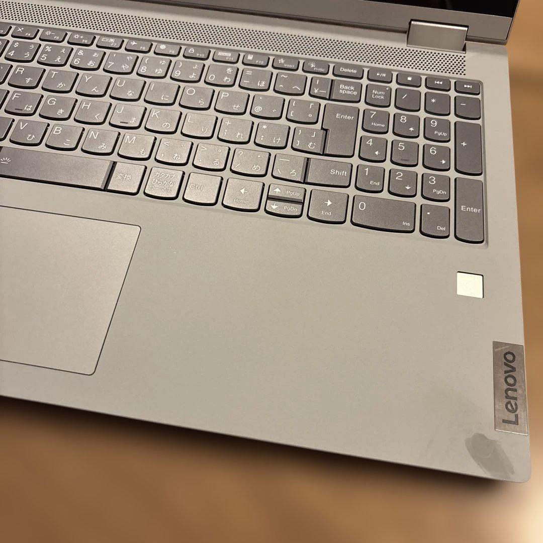 Lenovo IdeaPad Flex550i - プラチナグレー