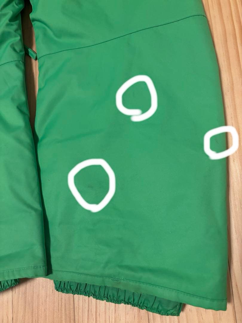 映える♡QUIKSILVER✨️スノボウエア 上下セット 130前後✨️