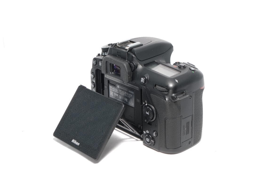 ✨Nikon D7500✨Wレンズ✨超望遠300mm✨高速連射✨一眼レフ