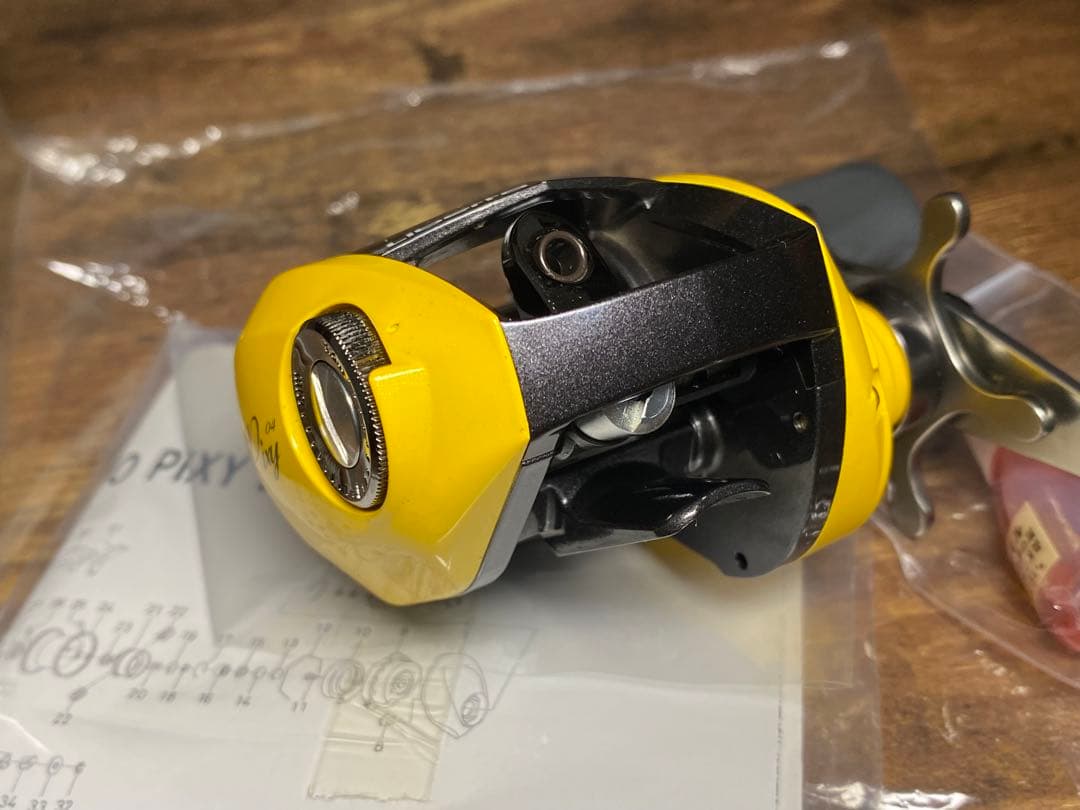 Daiwa 04リベルトピクシー　イエローパール　極美品　左巻き　限定カラー