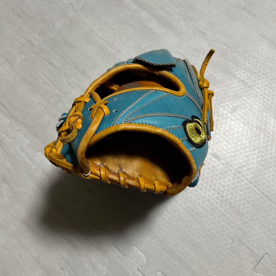 アシックス　軟式用グローブ　投手用