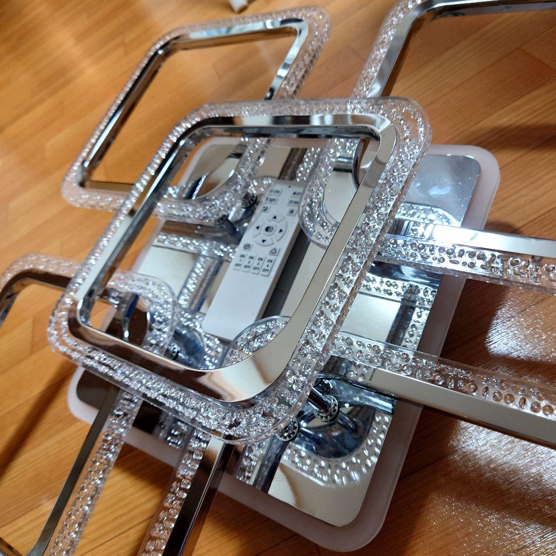 シャンデリア照明器具