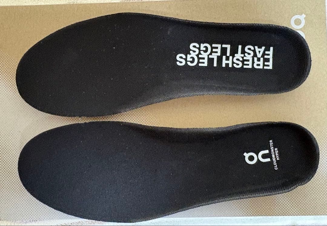 On Cloudmonster Hyper グレー/ホワイト 8M