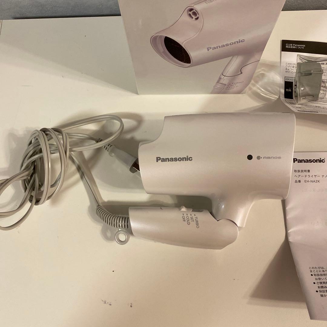 美品　Panasonic EH-NA2K-W ヘアドライヤー　2024年製