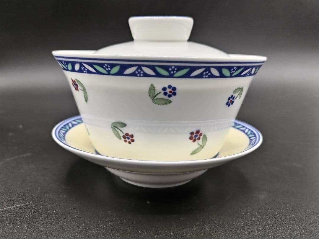 ビレロイ&ボッホ「ガロデザイン」シリーズ他カップ&ソーサー 5客セット