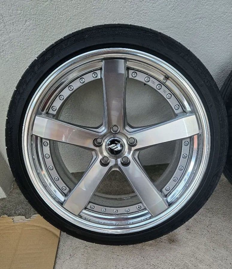 WORK ZEAST ST2 20×9.5J +33 PCD114.3