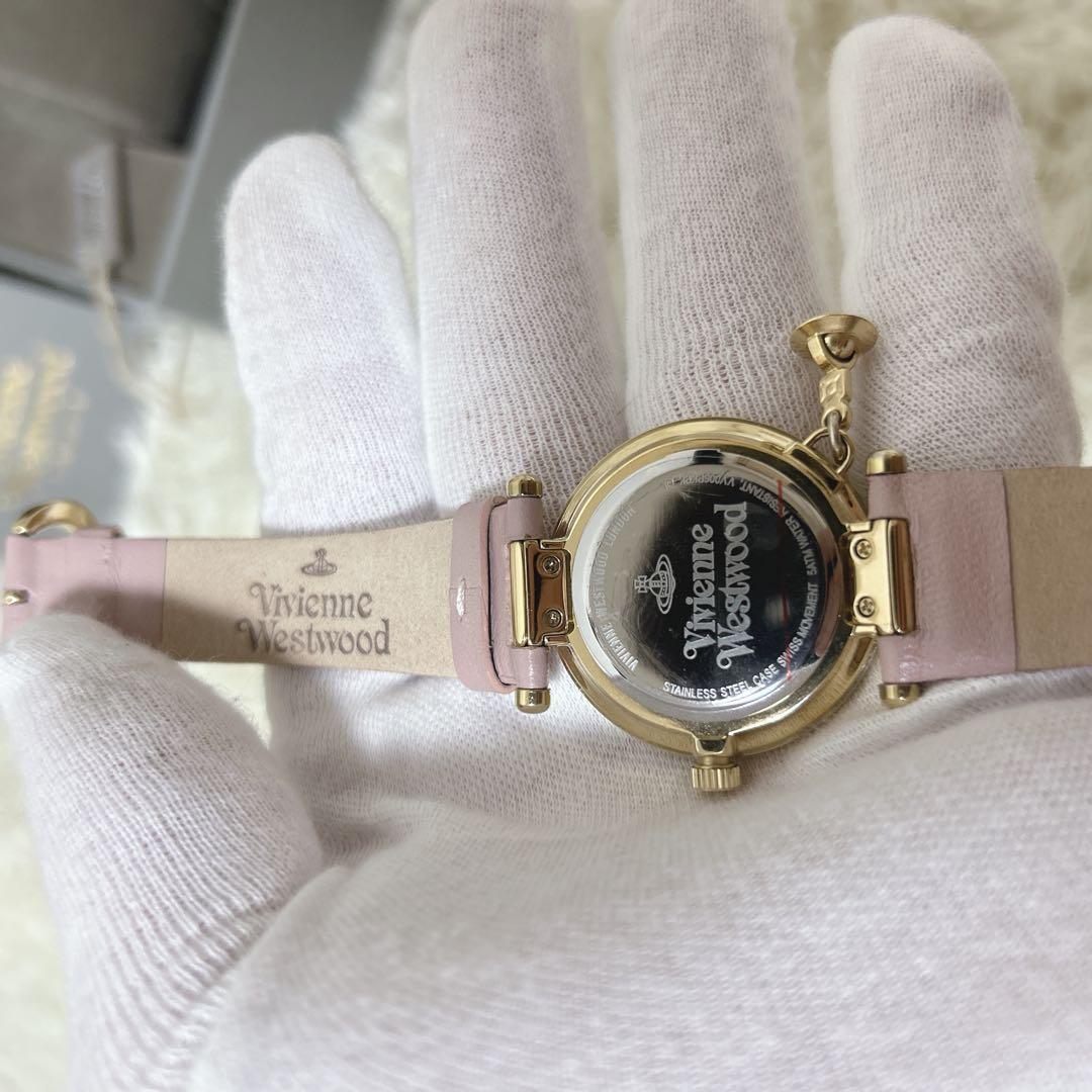 【美品】✨大人気✨ヴィヴィアンウエストヴッド腕時計レディース