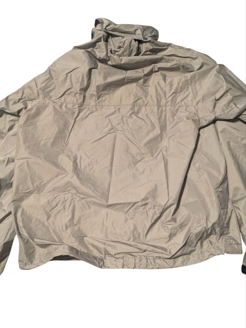 T**様 Patagonia　希少リップストップナイロンジャケット　グレーシルバ