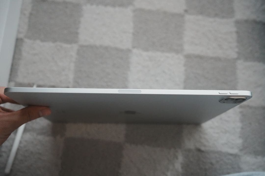 Apple iPad Pro 12.9インチ (第４世代)512gb