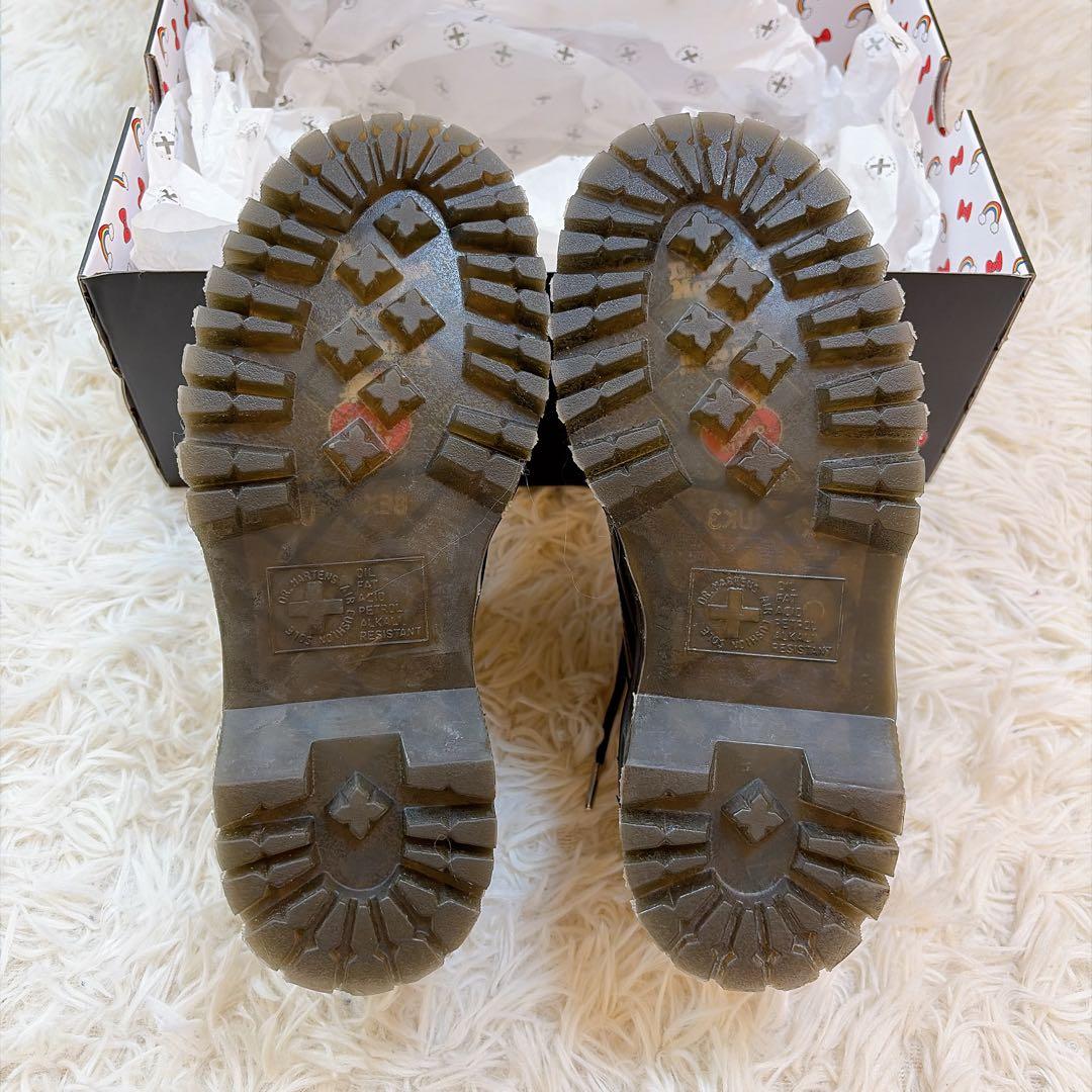 【極美品】ドクターマーチン　サンリキティちゃん　厚底ローファー　1461