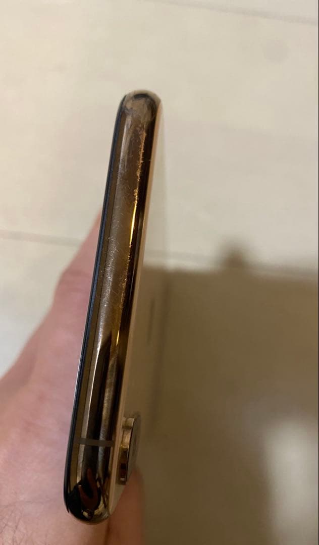 iPhone XS Max 64Gドコモ SIMロック