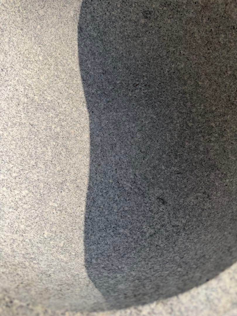 送料込み 餅つき 石臼 鉢形 餅臼 本格派タイプの餅つき石臼 取手付き 美品