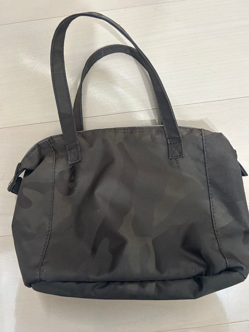 ⭐︎⭐︎⭐︎マークアンドロナ カートバッグ　カモフラージュ