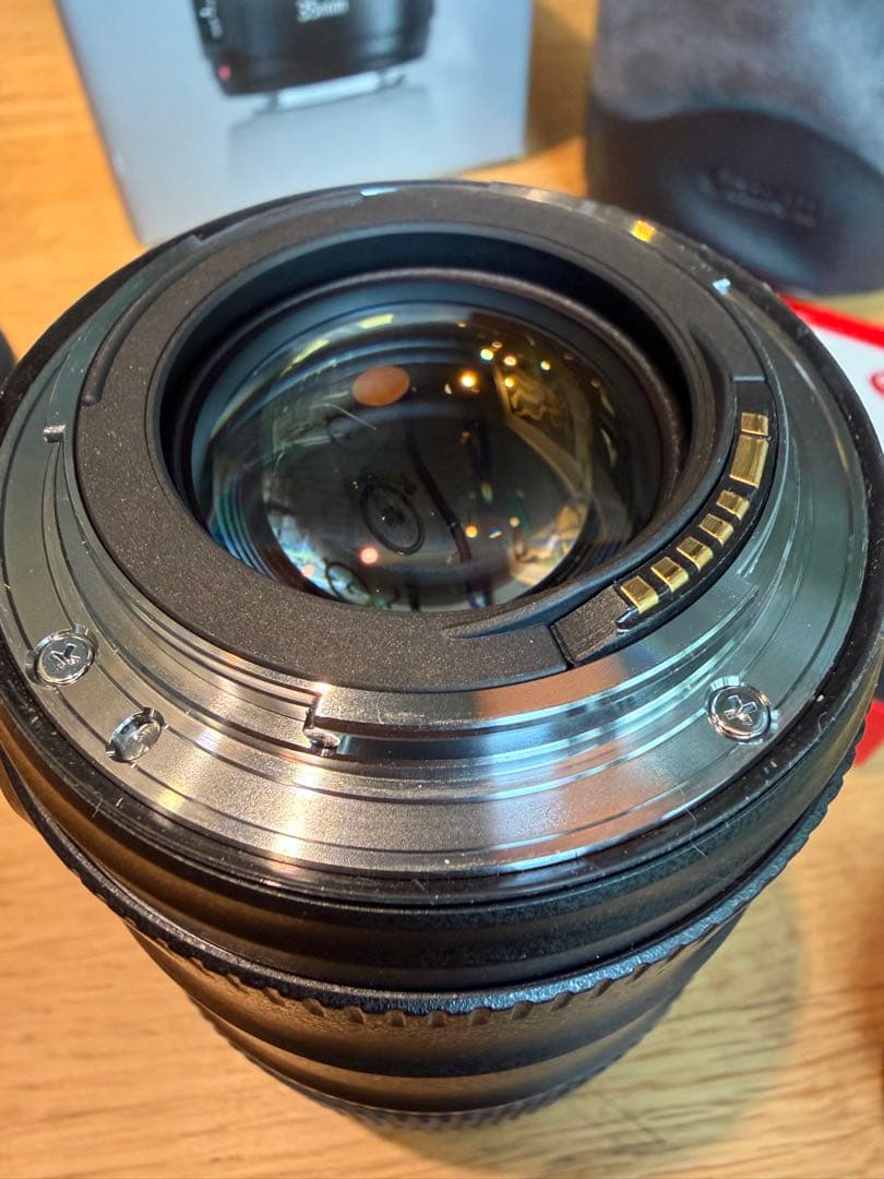 Canon EF 35mm f/1.4L II USM レンズ