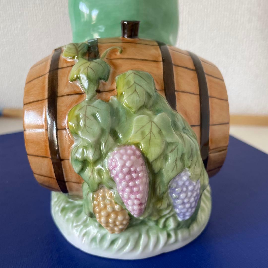 TOKAJI・wine樽の男性・高さ１８cm・陶器製・HEREND・