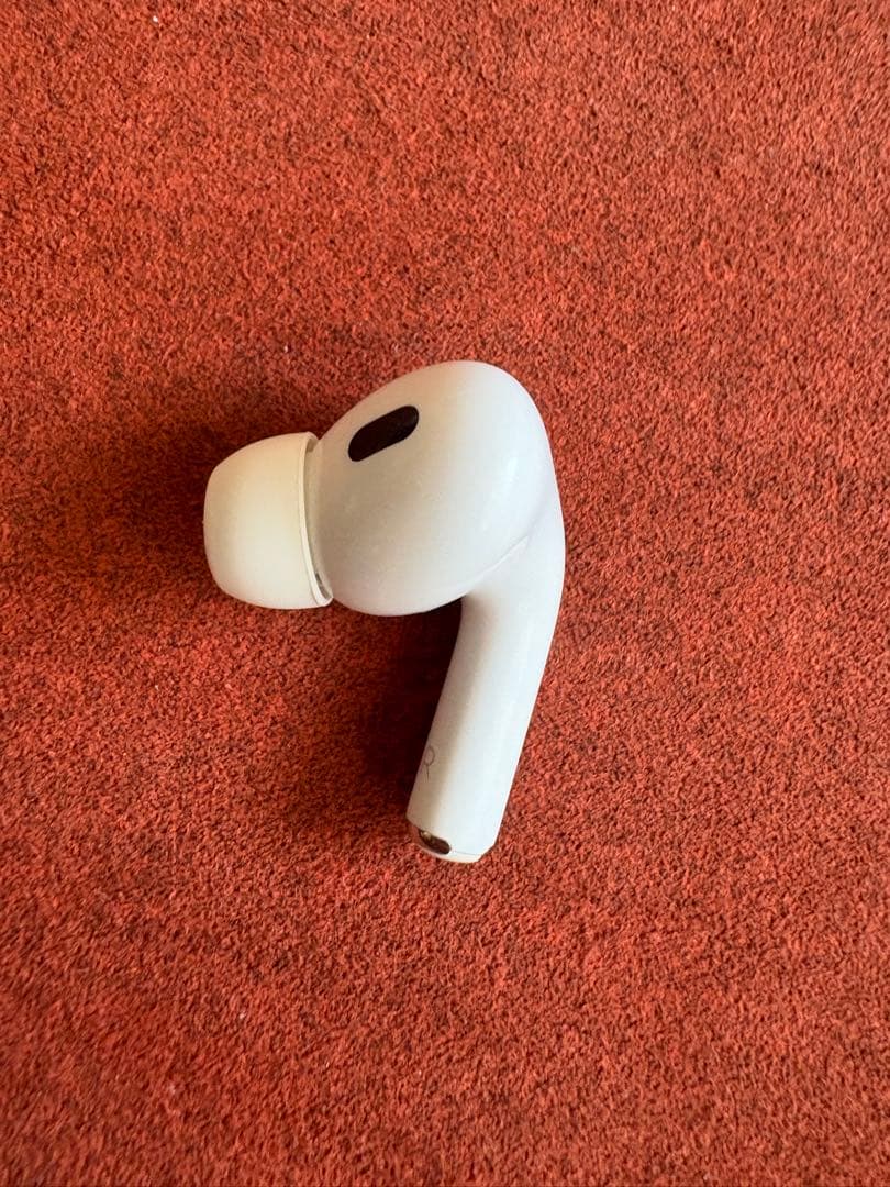 【極美品】保証付きAirPods Pro 第二世代（R） 動作確認済みA3047