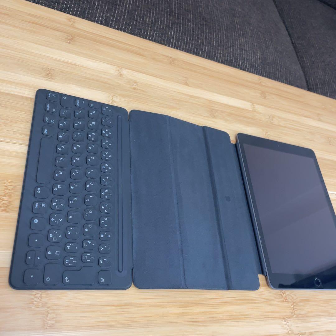 【美品】iPad(第9世代)256GB Wi-Fiモデル　スペースグレー