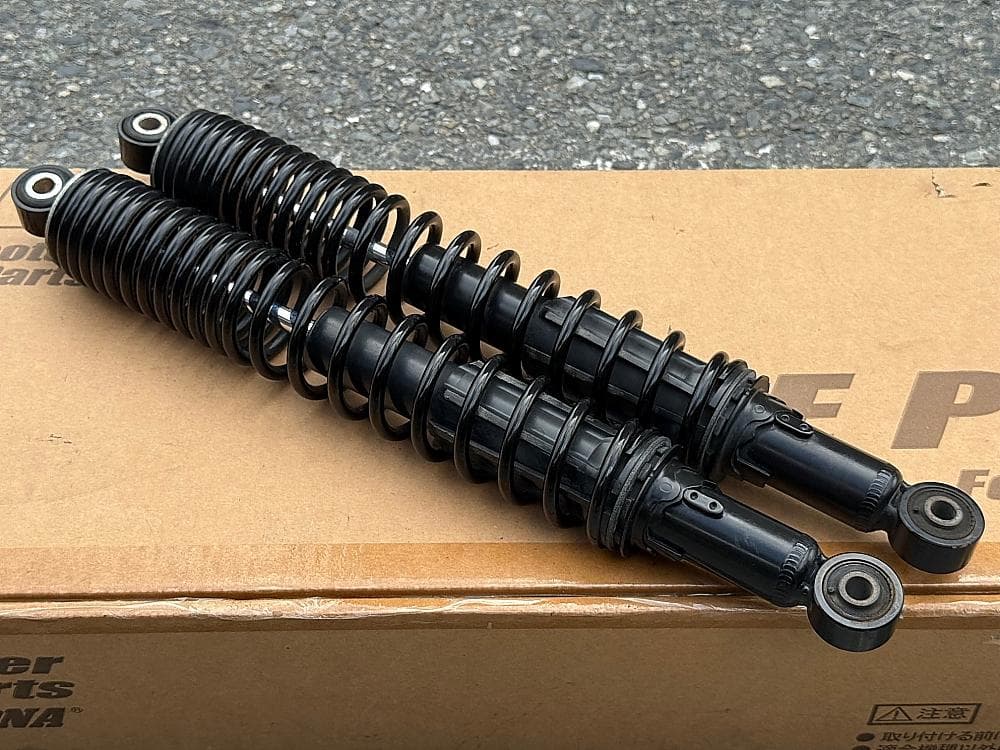 美品　MF10 フォルツァ 純正リアサスペンション