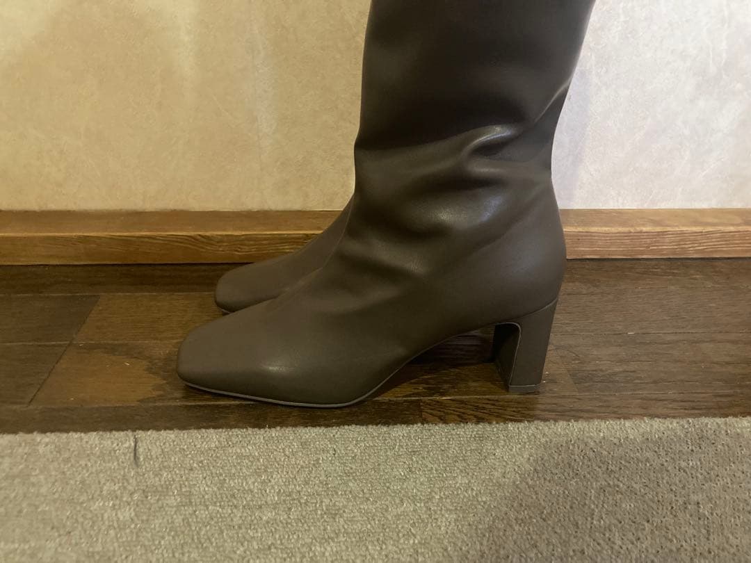 スナイデル　ブラウン ロングブーツ 高ヒール