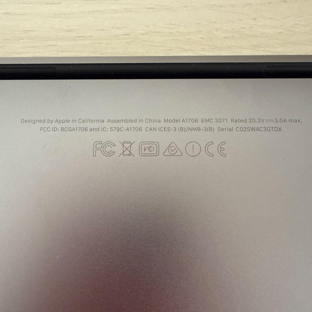 MacBook Pro 13インチ スペースグレー