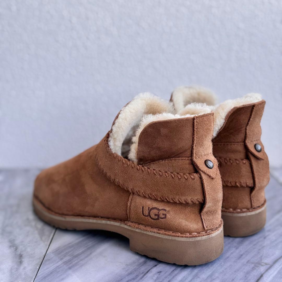 UGG アグ W MCKAY ショートブーツ ムートンブーツ チェスナット