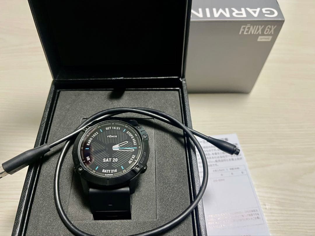 時計 GARMIN FENIX 6X Sapphire DLC