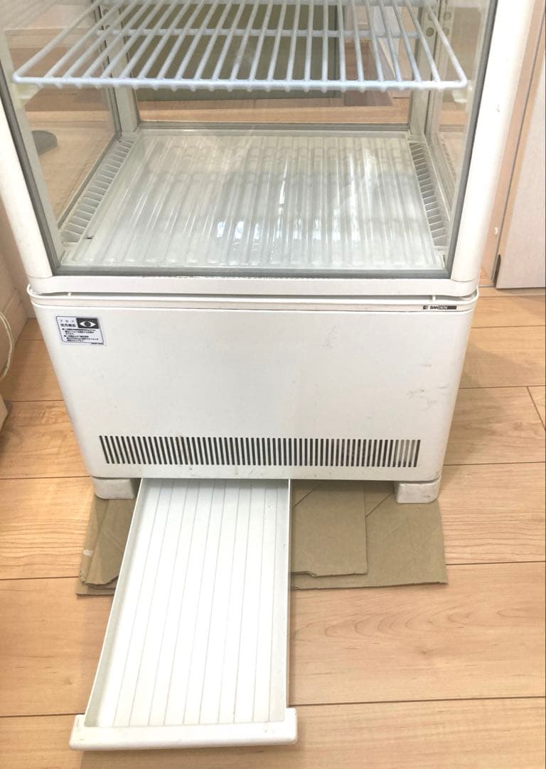 サンデン　卓上冷蔵庫　2面開き　ショーケース　AX-54XE